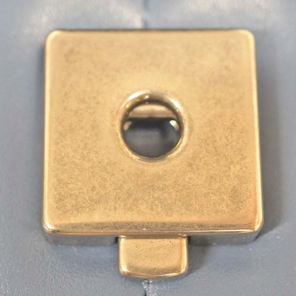 Gucci Chain Shoulder Bag Blue - Picture 7 of 11